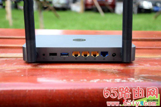 用手机登录hiwifi.com极路由器设置页面步骤